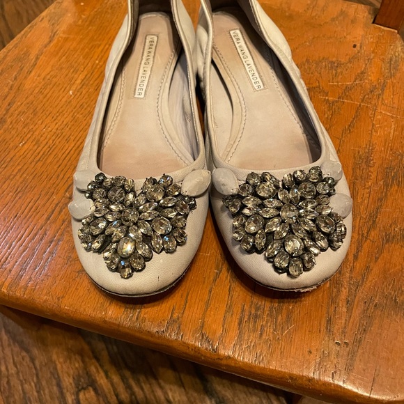 Vera Wang Lavender Label ballet flats - Picture 4 of 10